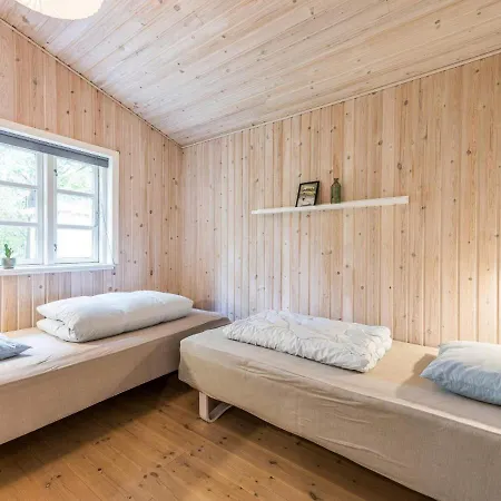 Holiday home Holiday Lxxxi *